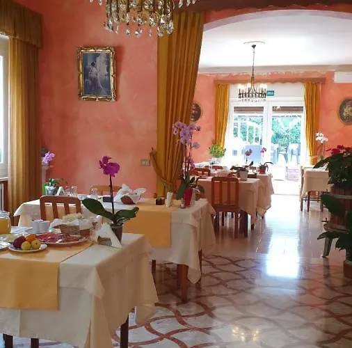 Apartment Maggiore - Gelsomino Maccagno